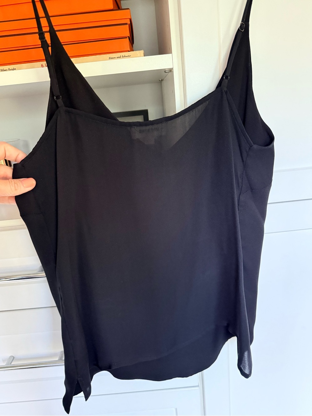 L’Agence Gabriella V-neck Tank / Cami, Sz XS - Picture 3 of 5